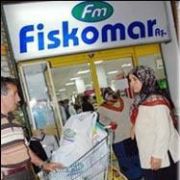 PARALARINI ALAMAYAN FINDIK ÜRETECİLERİ  MARKET BASTI.